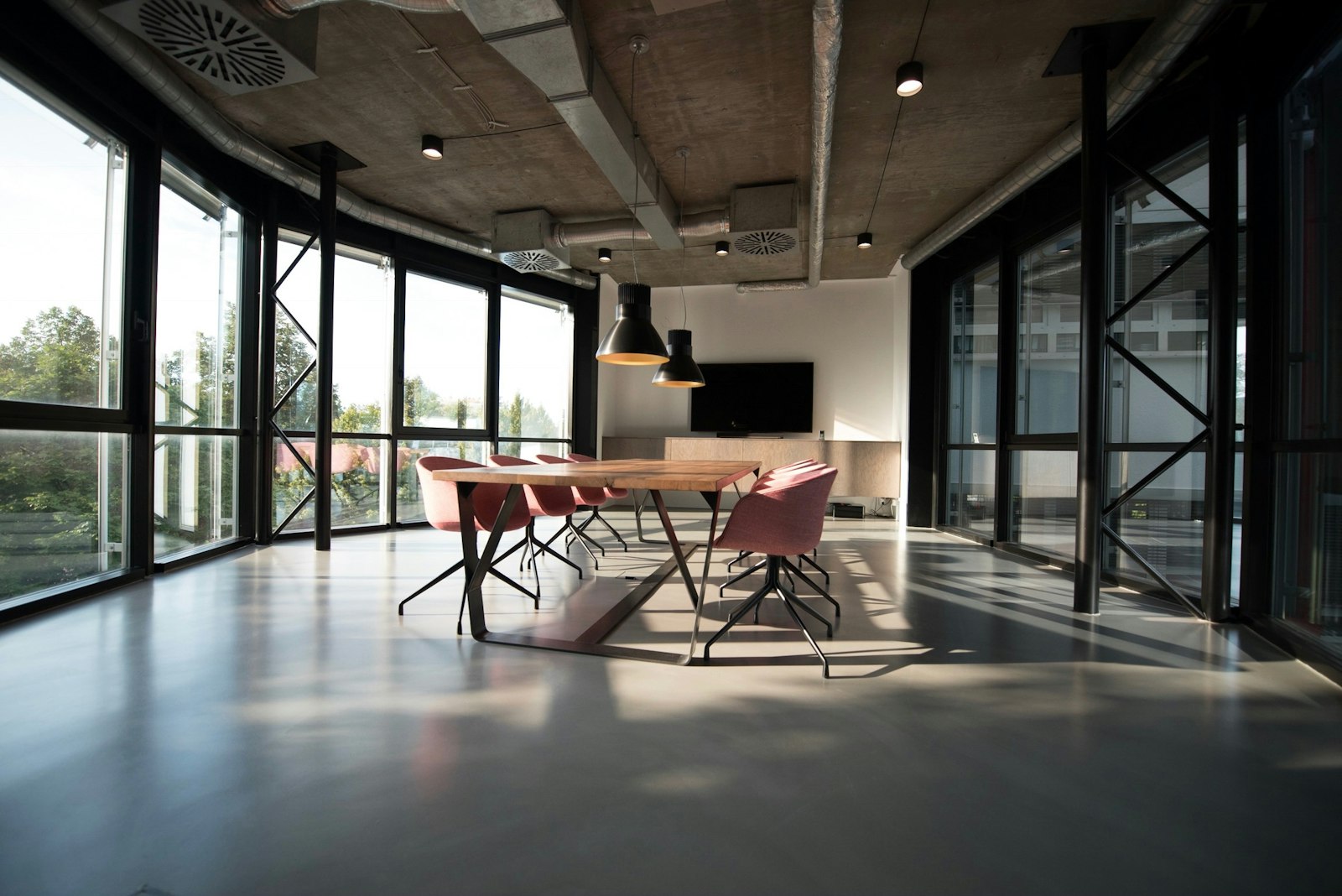Salle de réunion dans des locaux d'entreprise